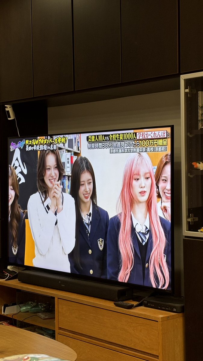 ひてり tweet media