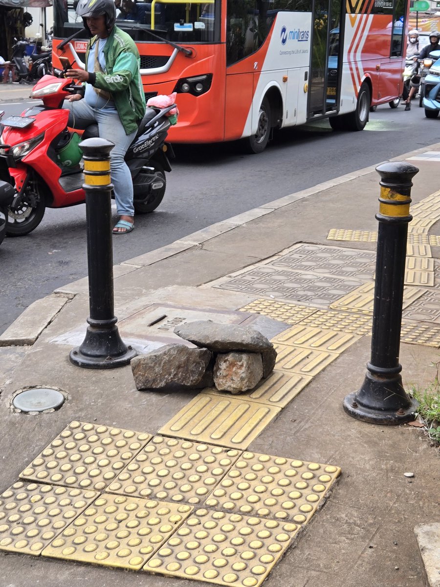 Azzam Mujahid Izzulhaq tweet media