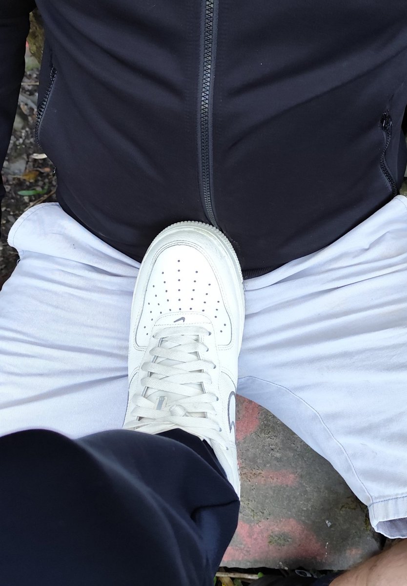 KingSwift tweet media