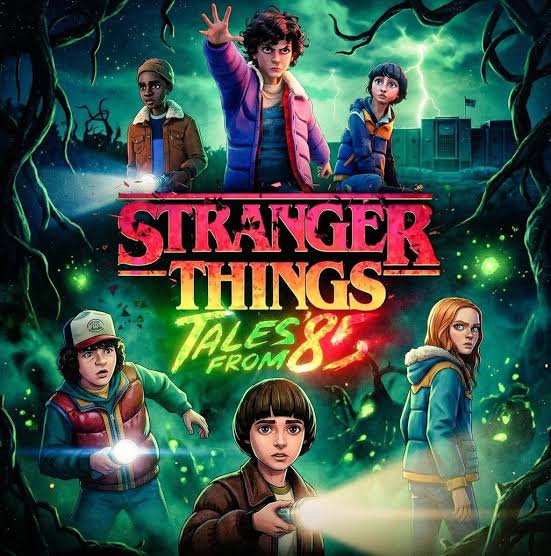 karthickviews's tweet image. #StrangersThings - Tales from 85 #English #Anime #Action #Adventure 

V. Good ! 

1985-கதை துவங்குது. அதாவது மெயின் சீரிஸ்ல மூணாவது சீசன்கு அப்புறம். வெக்னாவுக்கு முன்ன நடக்கிற கதை. முழுக்க முழுக்க இப்ப பனியால சூழ்ந்திருக்க காலகட்டத்துல, ஹாக்கின்ஸ்ல பூசணியால ..

#ktkviews26