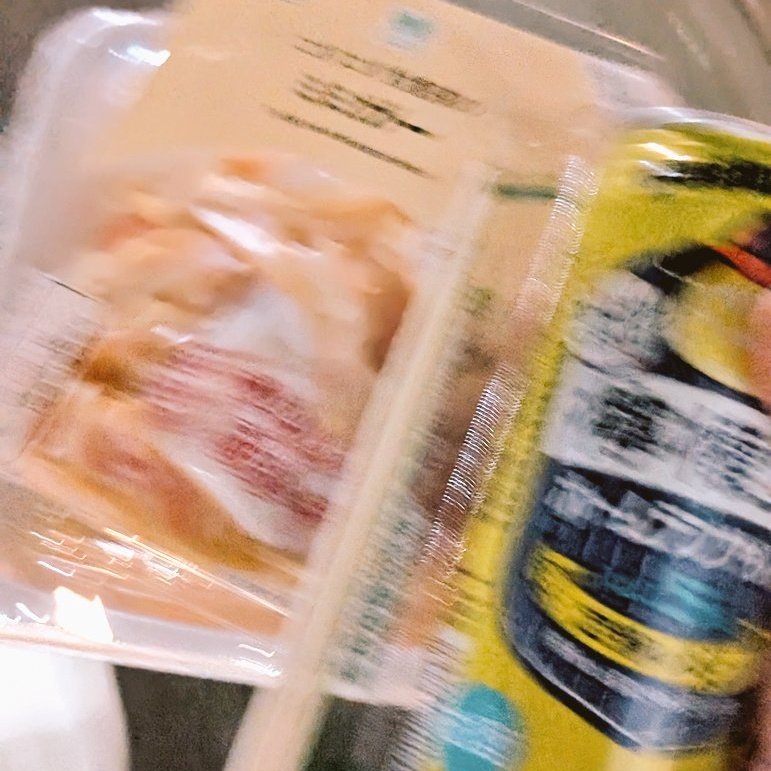 drumdkdk's tweet photo. こういうドラムのあるバンドがやりたいです、ドラマーはここに落ちています。 https://t.co/8rx54h3ezL