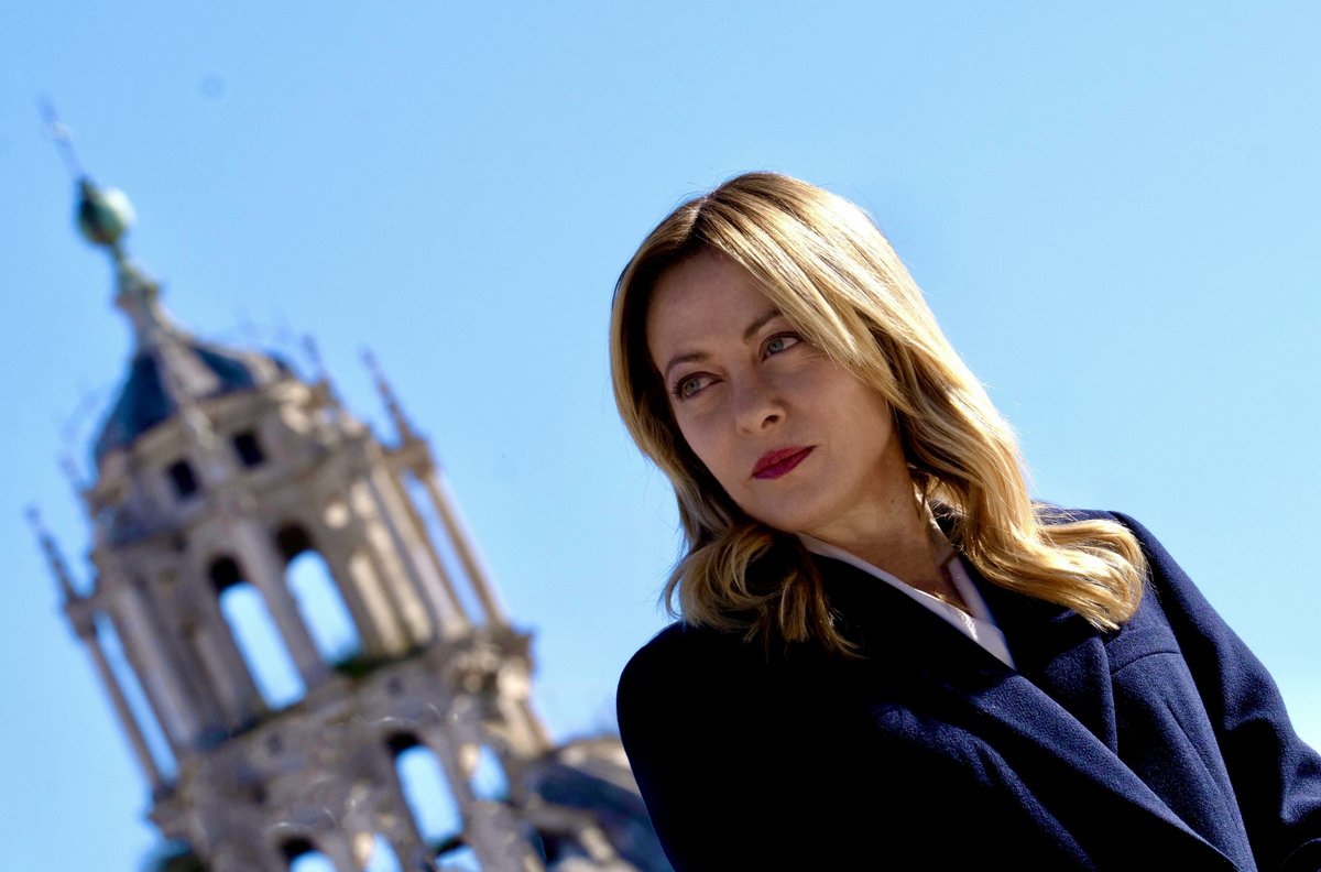 Meloni En Español tweet media