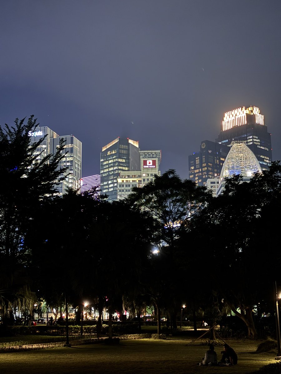 kala_senja tweet media