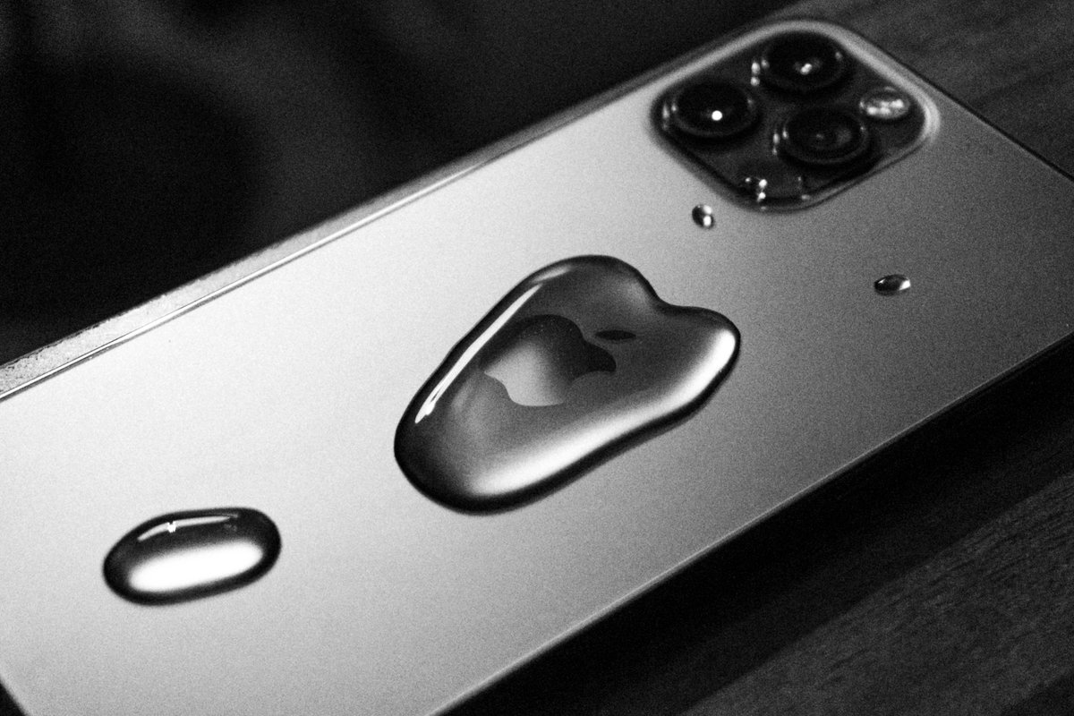 gr8muzamil's tweet image. Still rocking iPhone 12 Pro. 

#iphone #iphone12pro #apple
