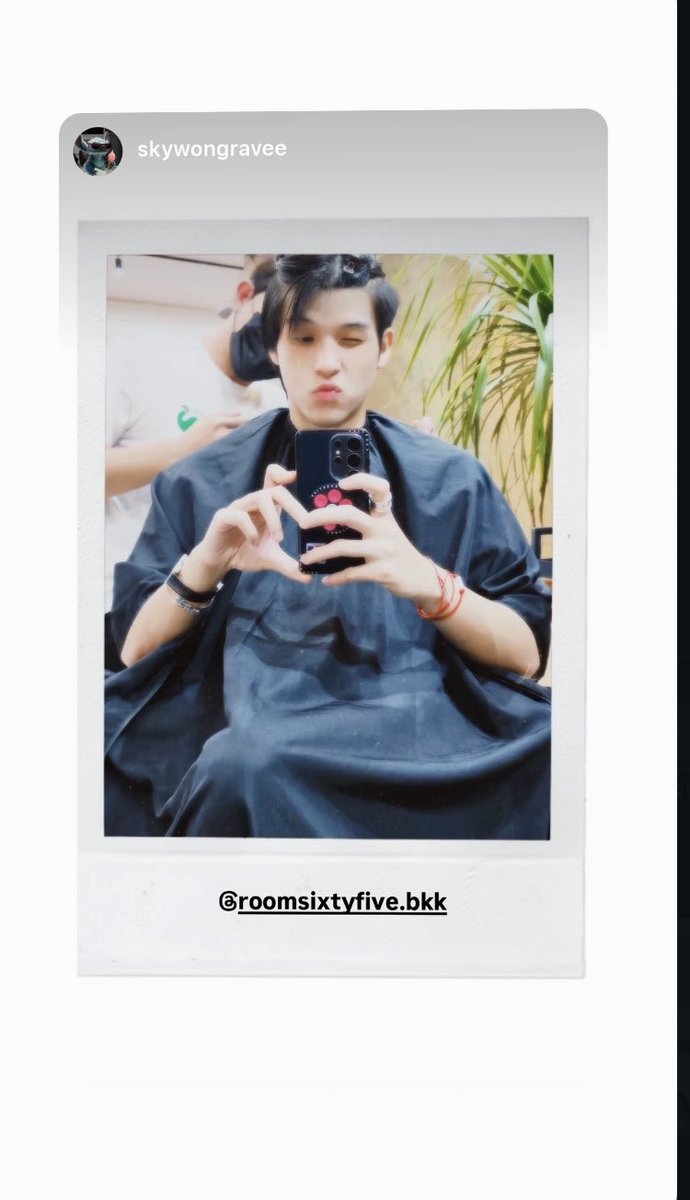 SkyNani_HQ's tweet photo. IGs | 25.04.2026
© prieo
#room65
#ร้านตัดผมวัยรุ่น
#skywongravee @skywongraveee https://t.co/UOqy5raErd