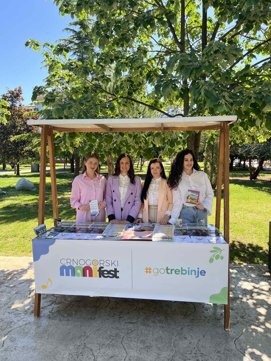 Туристичку понуду #trebinje данас представљамо на 3. @crnogorski_manifest који се одржава у Подгорици.
Фокус је стављен на манифестације које ће у нашем граду бити организована у наредном периоду.
Насуп реализујемо у сарадњи са @visoka_skola_th чији студенти су активни учесници.