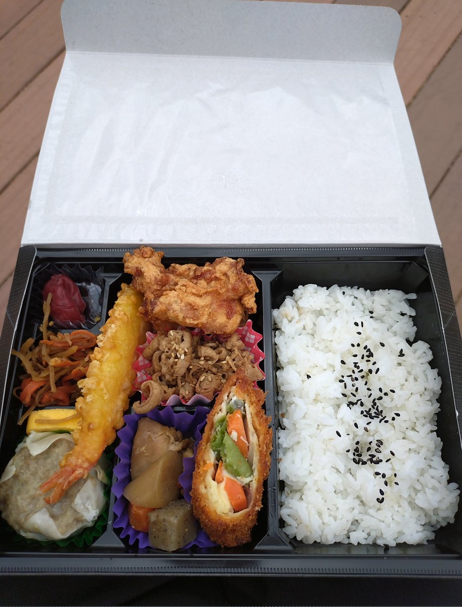 中野 孝康 tweet media