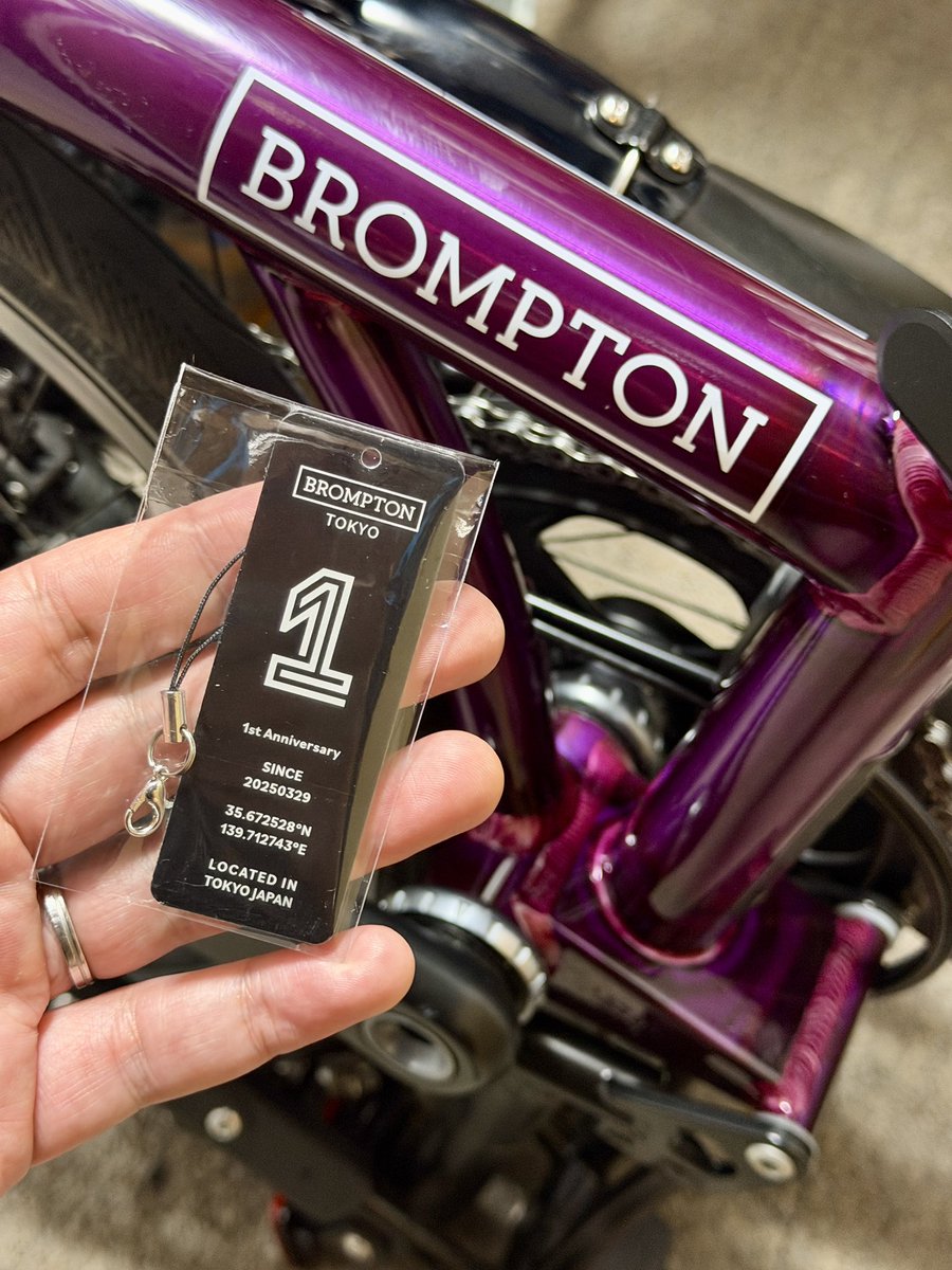 orange_utsuki's tweet image. 他の用事をこなしつつ、3週がかりでBrompton Tokyoのスタンプラリーを完走👍

なかなか行かないディーラーも回れたし、新しいP lineも見れていい機会でしたー

またこういう企画、お願いします!

#Brompton
@brompton_jp