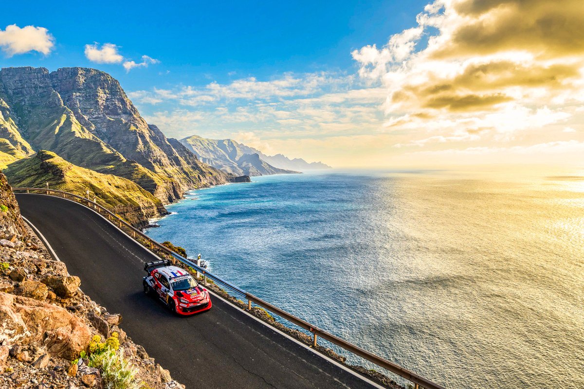 OfficialWRC's tweet image. The views 🤯

#WRC | #RallyIslasCanarias 🇪🇸