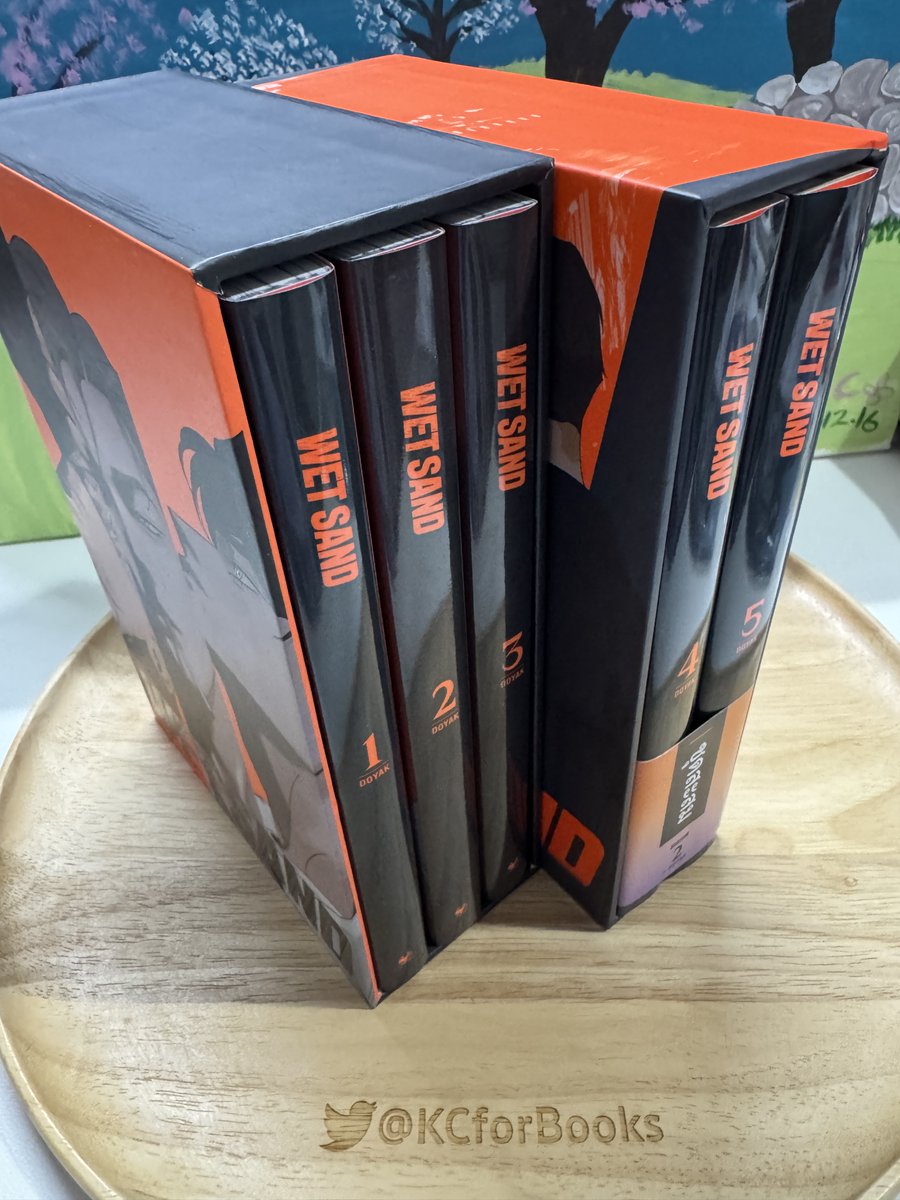 KCforBooks's tweet photo. ขาย Boxset Wetsand 1-5 (SS1+SS2) ฿2,150 รวมส่ง รอบจองของครบ
ไม่แยกขายนะคะ DMขอดูรูปเพิ่มเติมได้นะคะ

#KCขายหนังสือ #Wetsand #ตลาดนัดmanhwa #ตลาดนัดมันฮวา #ตลาดนัดวาย #ตลาดนัดbl #ตลาดนัดwetsand https://t.co/jwzQOPEqNJ