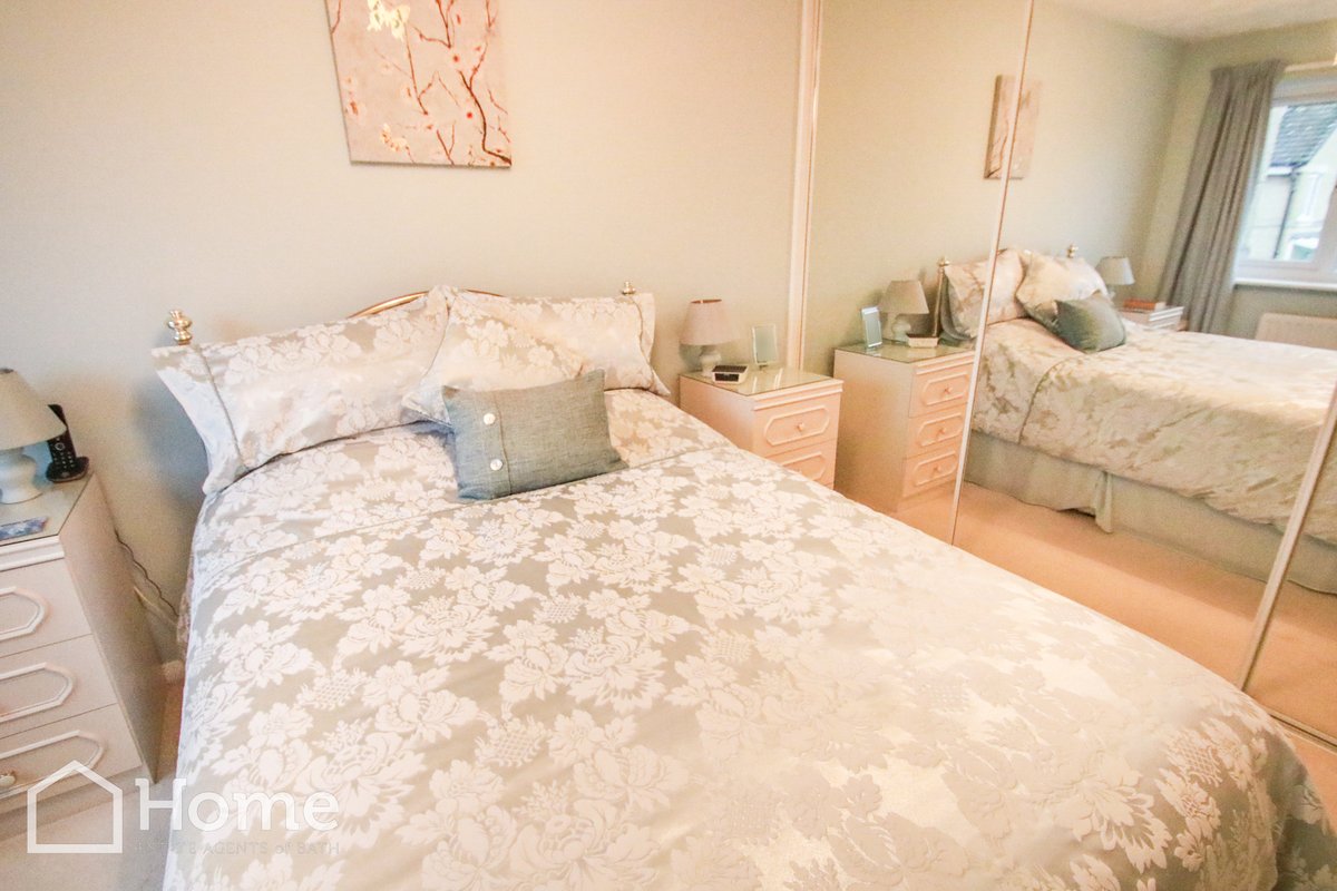 athomebath's tweet image. This stunning 3 bedroom property on Meadow Drive is on the market for a new price!🎉
To find out more details or to arrange a viewing, give us an email or a phone call today.
#forsale #newhome #cityofbath #estateagent