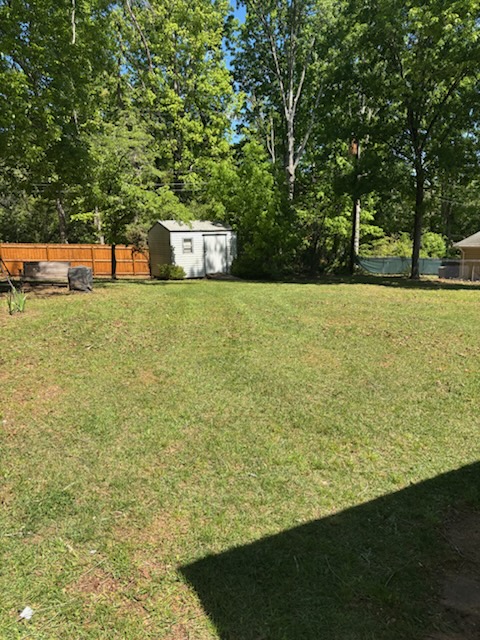 palmettolawn's tweet photo. #OutdoorDesign #SpringOutdoors #NatureLovers #MauldinSC #LawnGoals #OutdoorSpaces #PalmettoLawnAndPest #HomeAndGarden #LandscapingLife #GrowingSeason #UpstateSC #SimplsonvilleSC #LawnCareGame #SpringTreatment #LawnDay #GroundsCare #LawnCareLove #BackyardSpring #SpringFertiliza... https://t.co/bTovYb5uxd