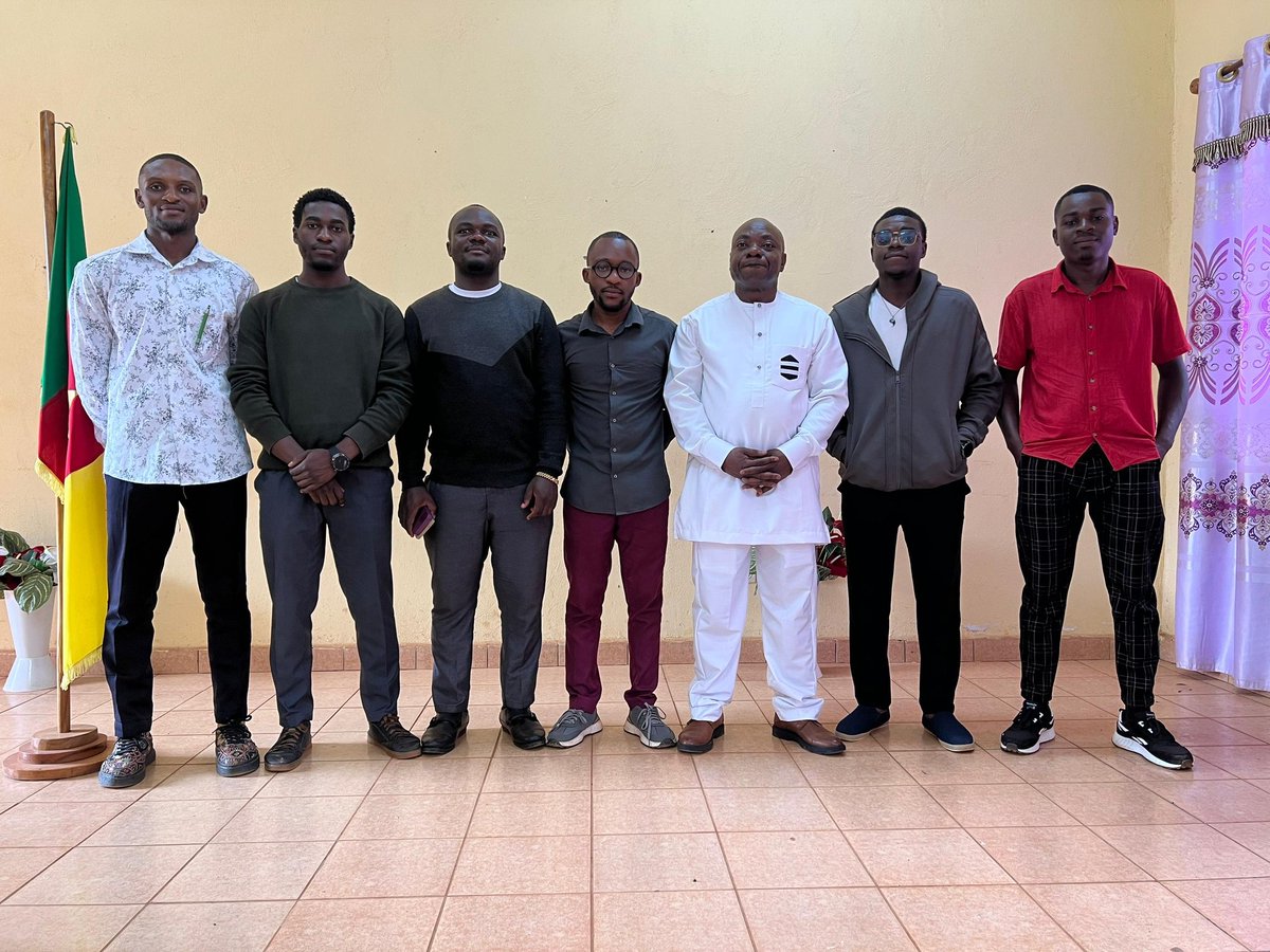 TABONZONG237's tweet photo. Conférence sur l’Intelligence Artificielle à l’Université de Dschang : fier d’avoir initié et coordonné cette rencontre à travers la MUSEC.
Former, éveiller les consciences et préparer la jeunesse aux défis du futur : voilà le cap.
Le travail continue.
#IA #UDs #MUSEC #LeadershipJeune #Dschang