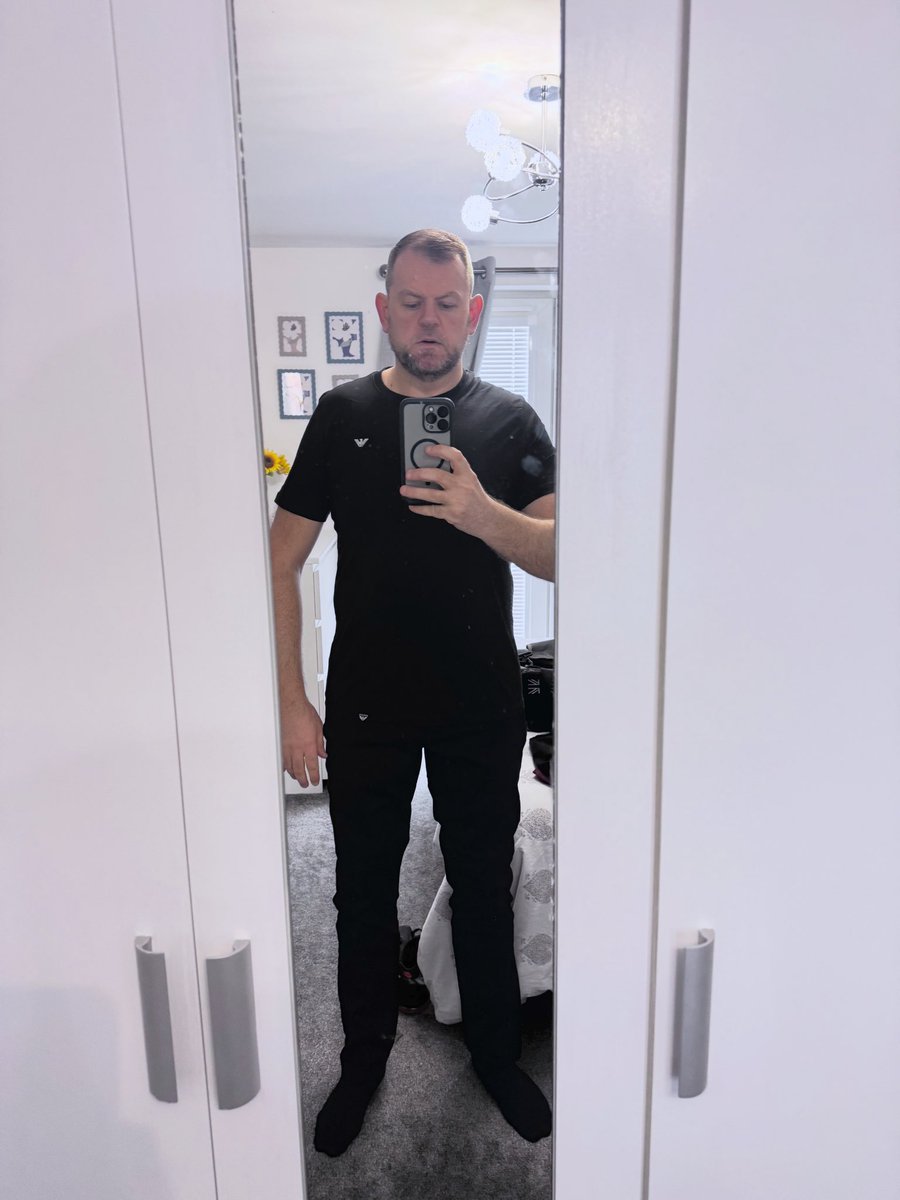 fraserbinnie's tweet photo. Over 5stone off, what a difference a year makes. https://t.co/o93nrtXQOb