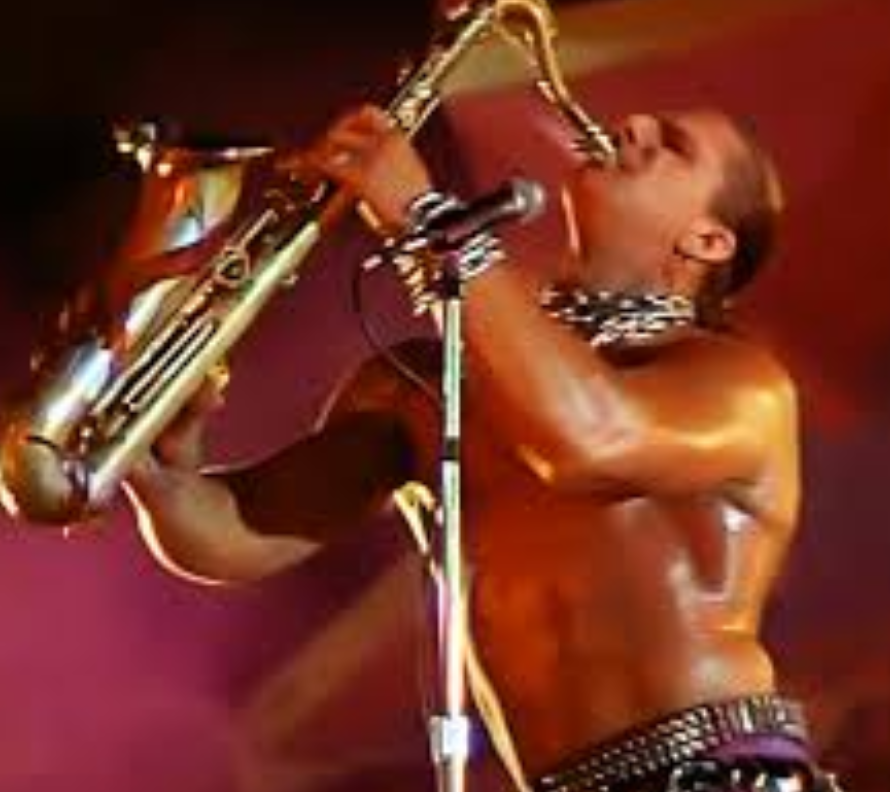 Red Moon tweet media