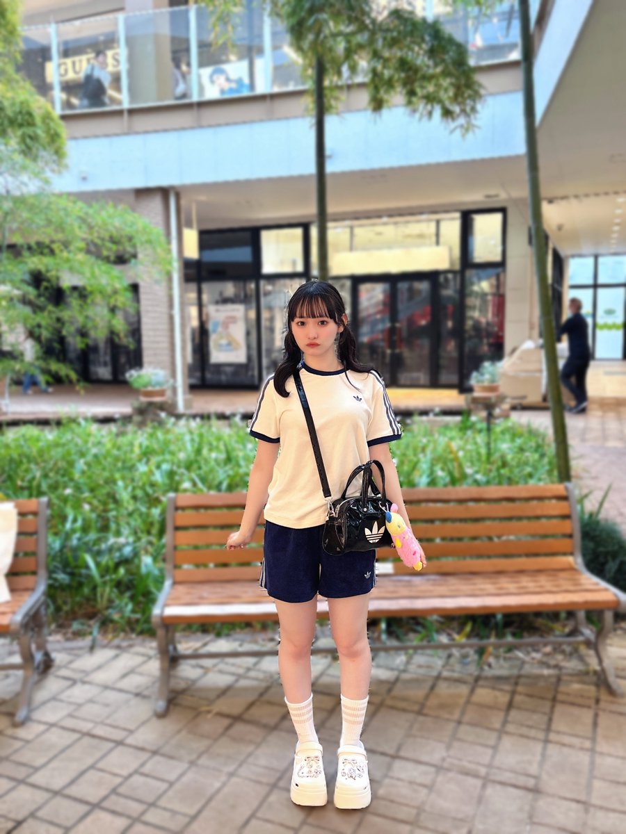 山野 愛月 tweet media