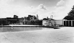 SolihullUpdates's tweet image. #MalvernPark Lido was open to the public between 1954 - 1982. The Lido in #Solihull was purchased by the council in 1954 - it had previously been in use as a privately-owned open air swimming pool since around 1944. m.facebook.com/story.php?stor…