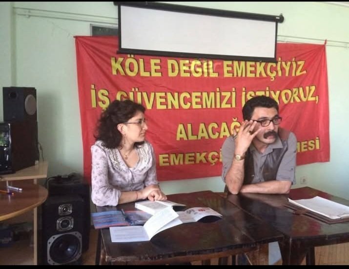 10 Yılda geldiğimiz hale bak... Biz KHK'larla  işimizden, tüm kamu emekçileri iş güvencesinden, Selçuk abiler özgürlüğünden oldu!!!