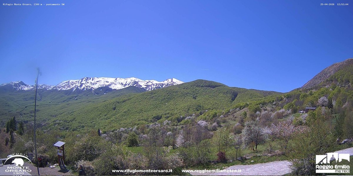 remeteo's tweet image. 🌞Quale miglior regalo per la #Liberazione🇮🇹 che una giornata così: serena, limpida, calda il giusto
Non una nuvola in cielo 
Veloce peggioramento mercoledì notte☔, con successivo calo delle #temperature 🌡️ poi migliora rapidamente ☀️
Resta aggiornato su: reggioemiliameteo.it