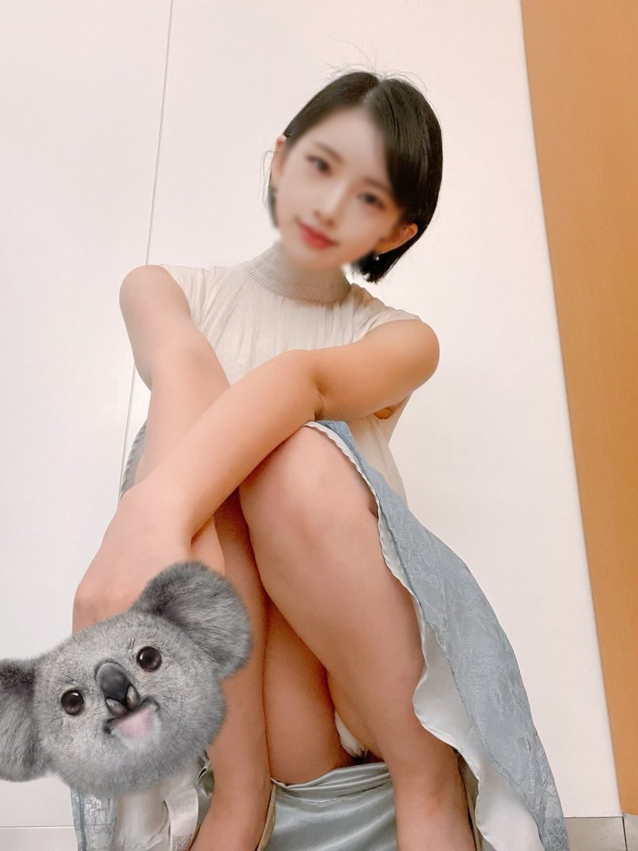 강제 tweet media
