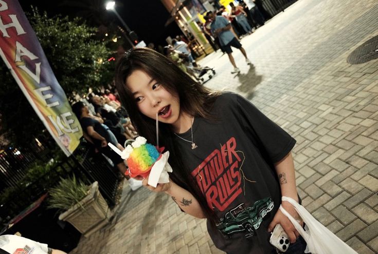 휘이ྀི tweet media