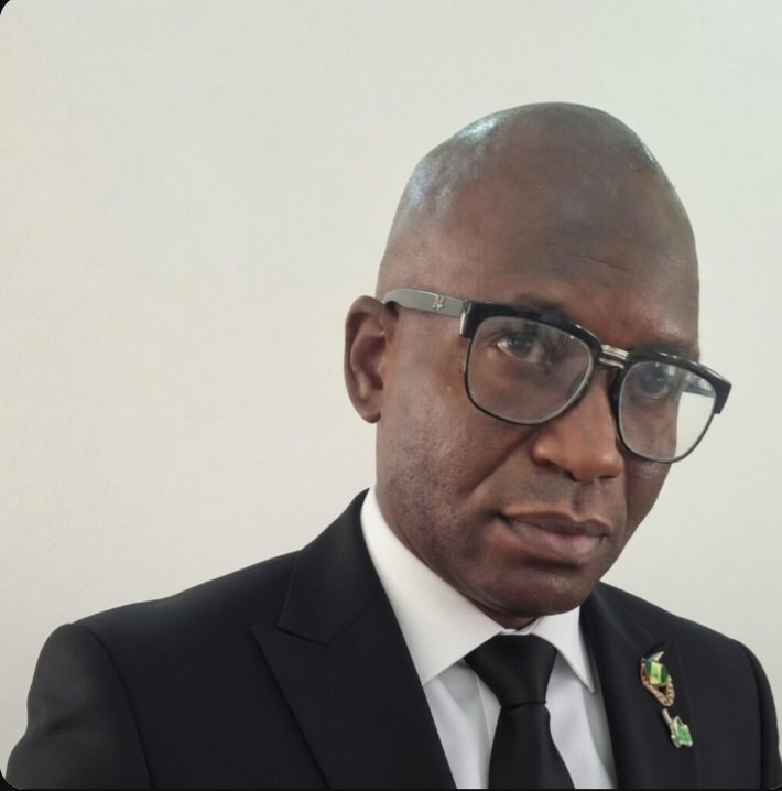 DR KOMOLAFE AYODEJI {ANNONIMOUS GROUP NIG} tweet media