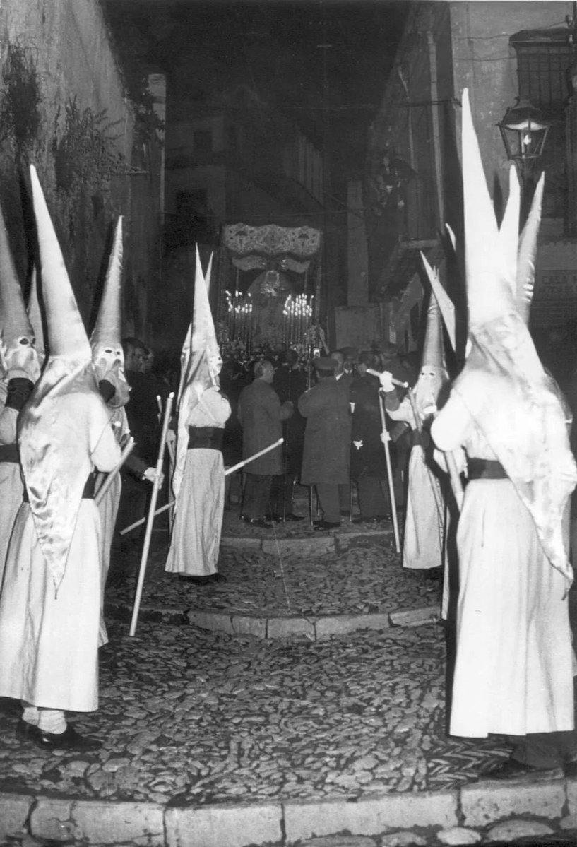 Hermandad de la Aurora tweet media