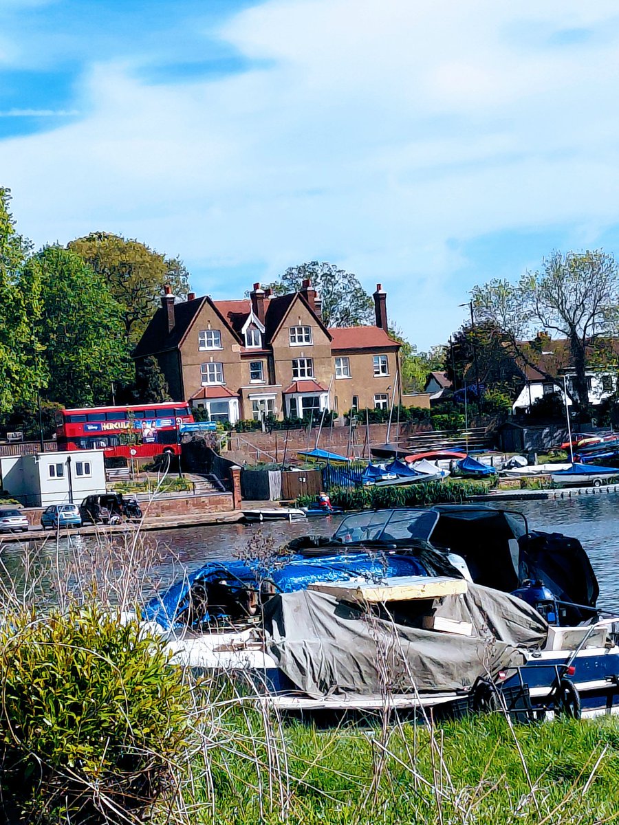 nicolatobias's tweet image. Riverside with London bus.  My 📷 from my stroll this morning #SaturdayBlessings #mindful #morningwalk