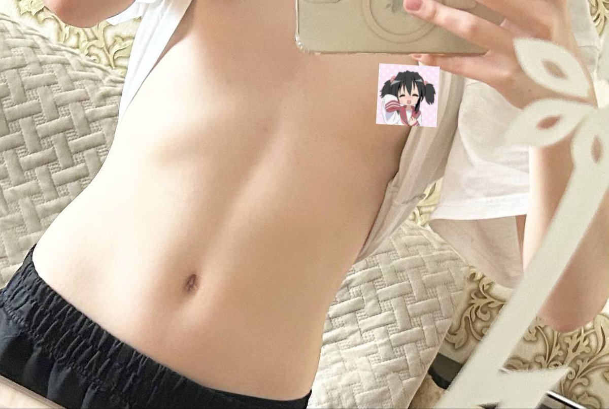 beamqaw's tweet photo. haaai! looking for a femboy findom goddess?
#femboy #trans #findom #nsfwtwtًً #cnc #agegap #goddess https://t.co/FJr7nxMuiG
