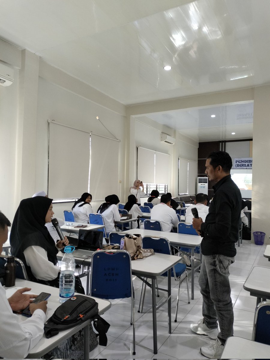ACEH_Foundation's tweet image. Materi Keterbukaan Informasi Publik

#YARA #Paralegal #diklat
