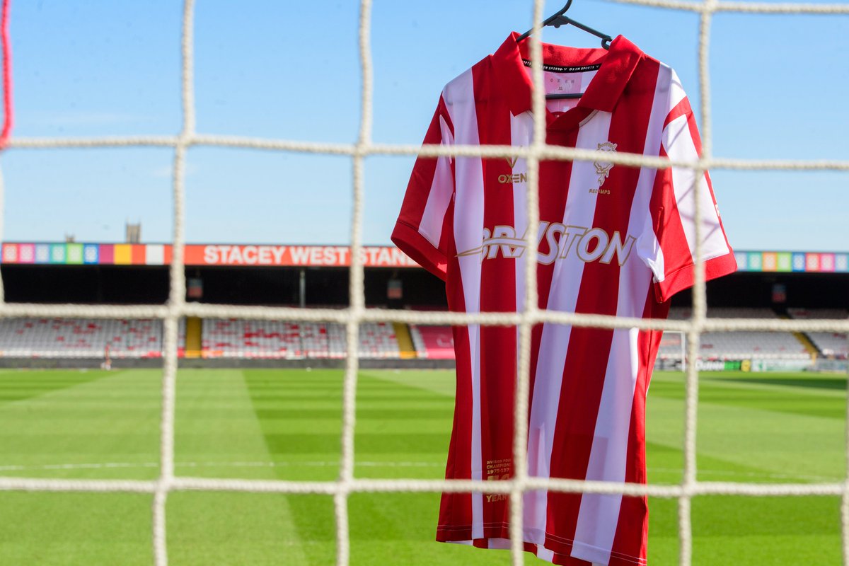 Lincoln City FC 🇺🇦 tweet media
