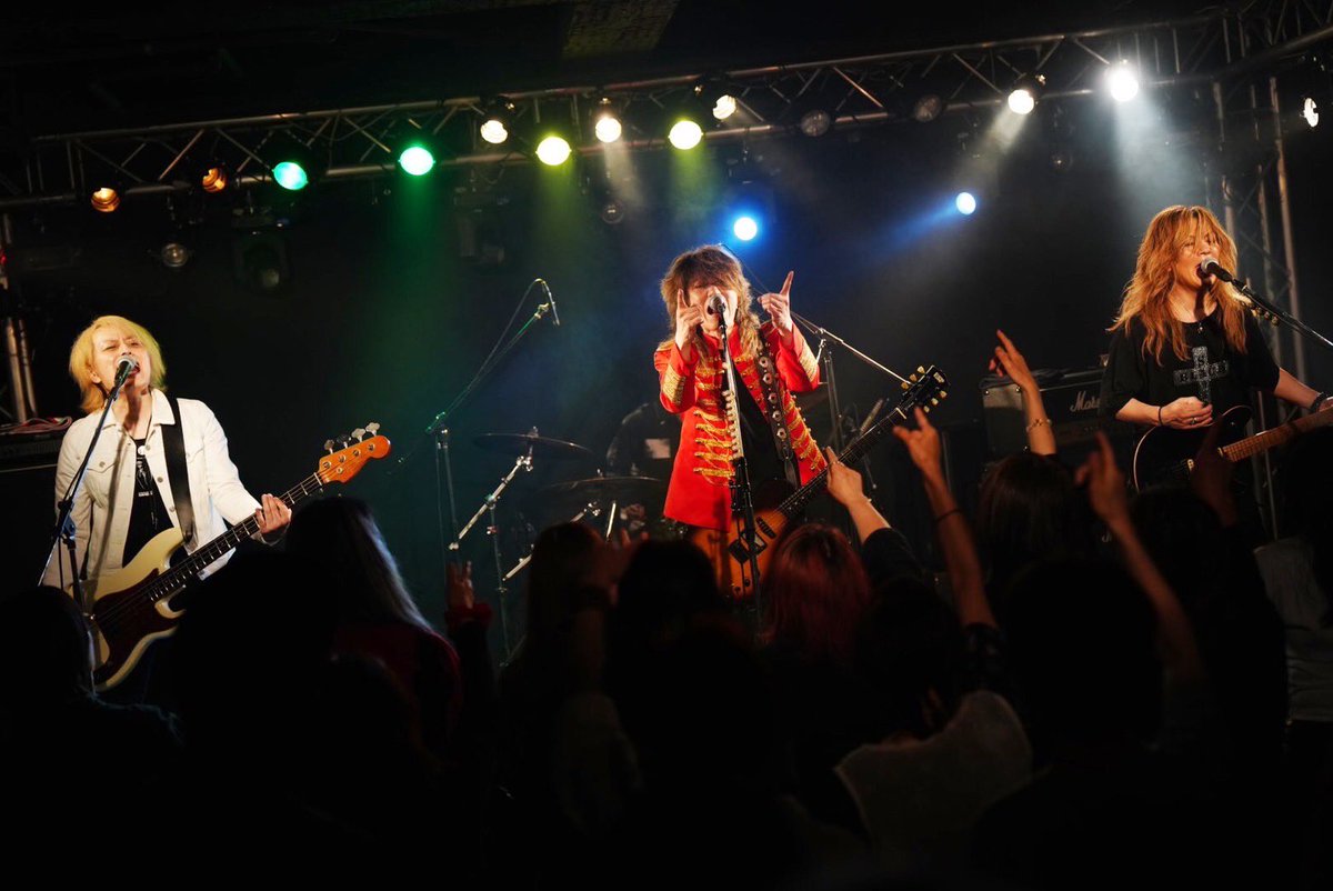 山鼻朝樹 tweet media