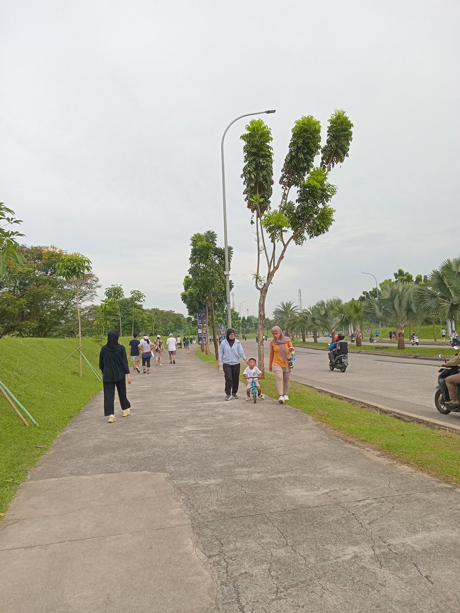 nara 🍓 tweet media