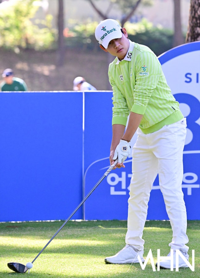 SmartGolfSGi's tweet photo. 🏌️‍♂️ Proud moment for SMARTGOLF and SGi.
Our SGi Ambassador, professional golfer Sungho Lee, is competing on the 2026 KPGA Tour.

We are proud to support him and wish him strong results on the first-tier tour.

#SMARTGOLF #SGi #KPGA #Golf #GolfTech https://t.co/JLNpu6OZ3S