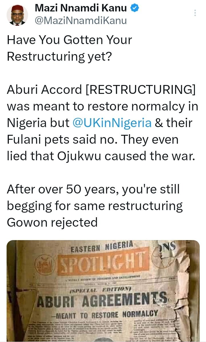 Yakubu Gowon rejected Aburi Accord and went on to m@ss@cre over 3.5 million Biafrans 

He chose gen0cide over restructuring

Today his people are paying for his double standard, hyp0crisy and betrayal

#BiafraExit
#BiafraReferendum #FreeMaziNnamdiKanu #FreeMaziNnamdiKanu
