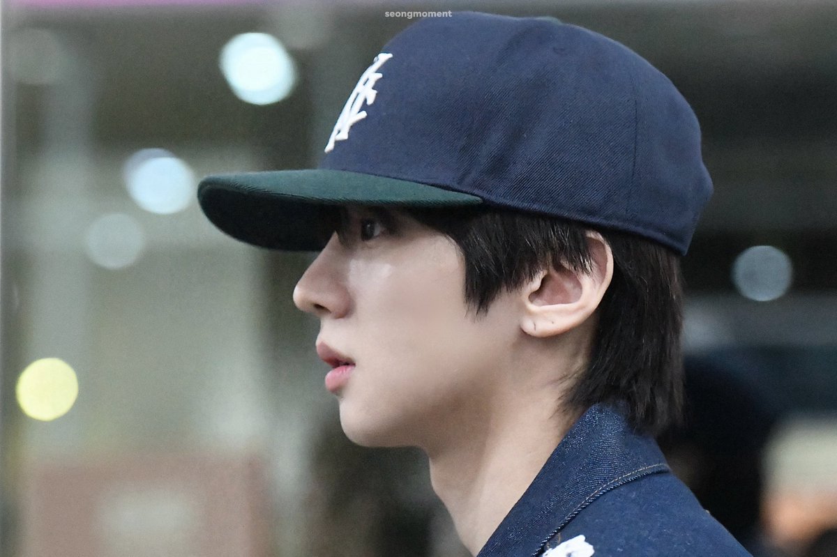 seongMoment tweet media