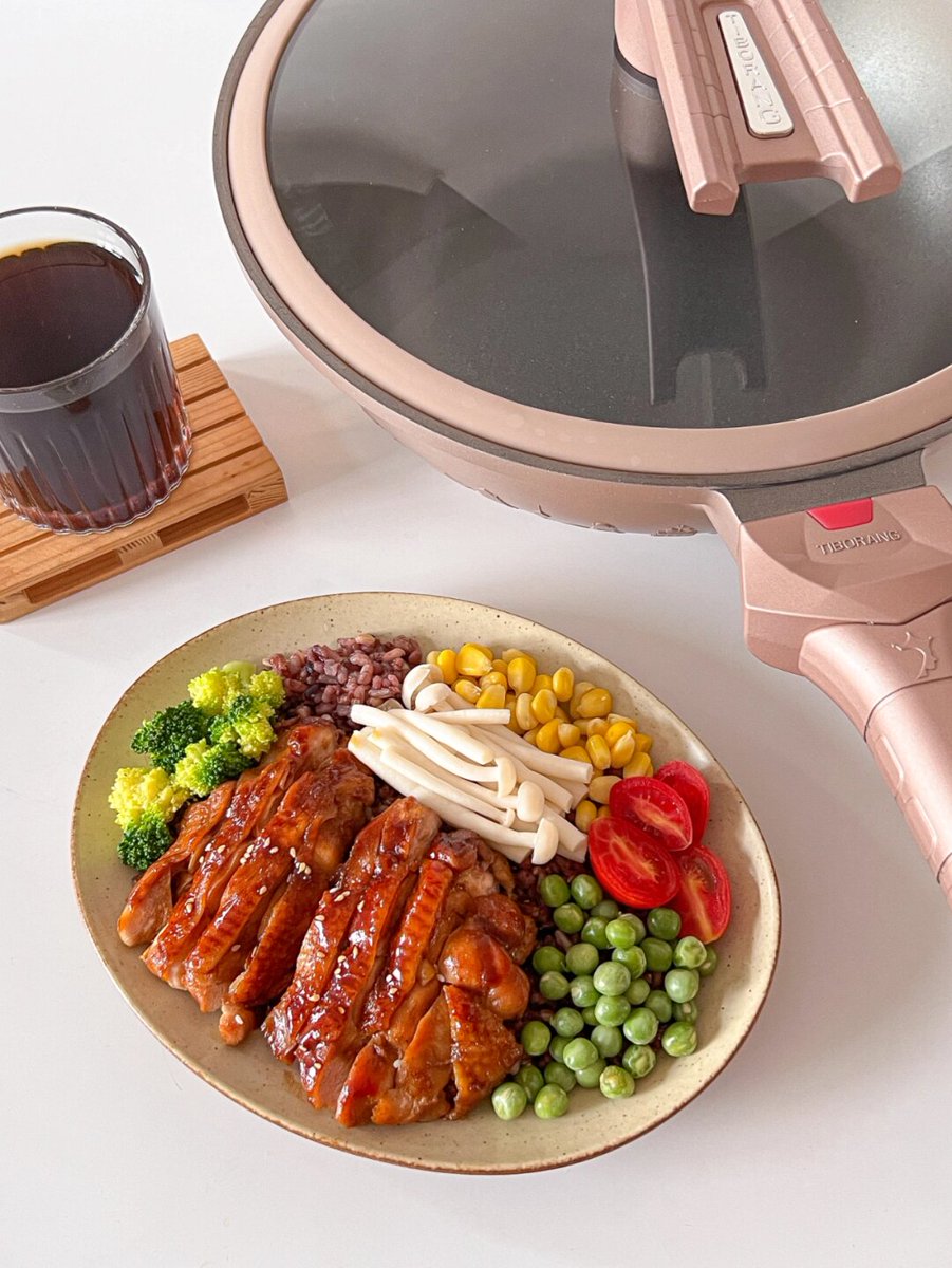 Esther Gomez tweet media