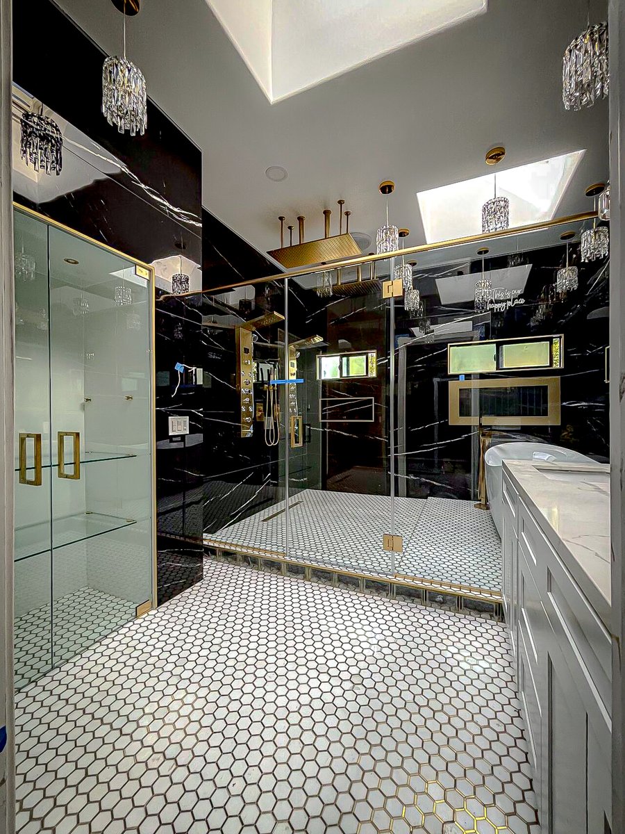 ShowerDoors1's tweet photo. Santa Ana, CA — Luxe wet room install featuring a PDP in channel with 45° back cut, 110” header, and glass-to-glass hinges. French doors on the linen closet with pivot hinges + custom glass shelving. Finished in satin brass hardware by FHC
#WetRoom #GlassToGlass #CustomShower https://t.co/2088rr5oeD