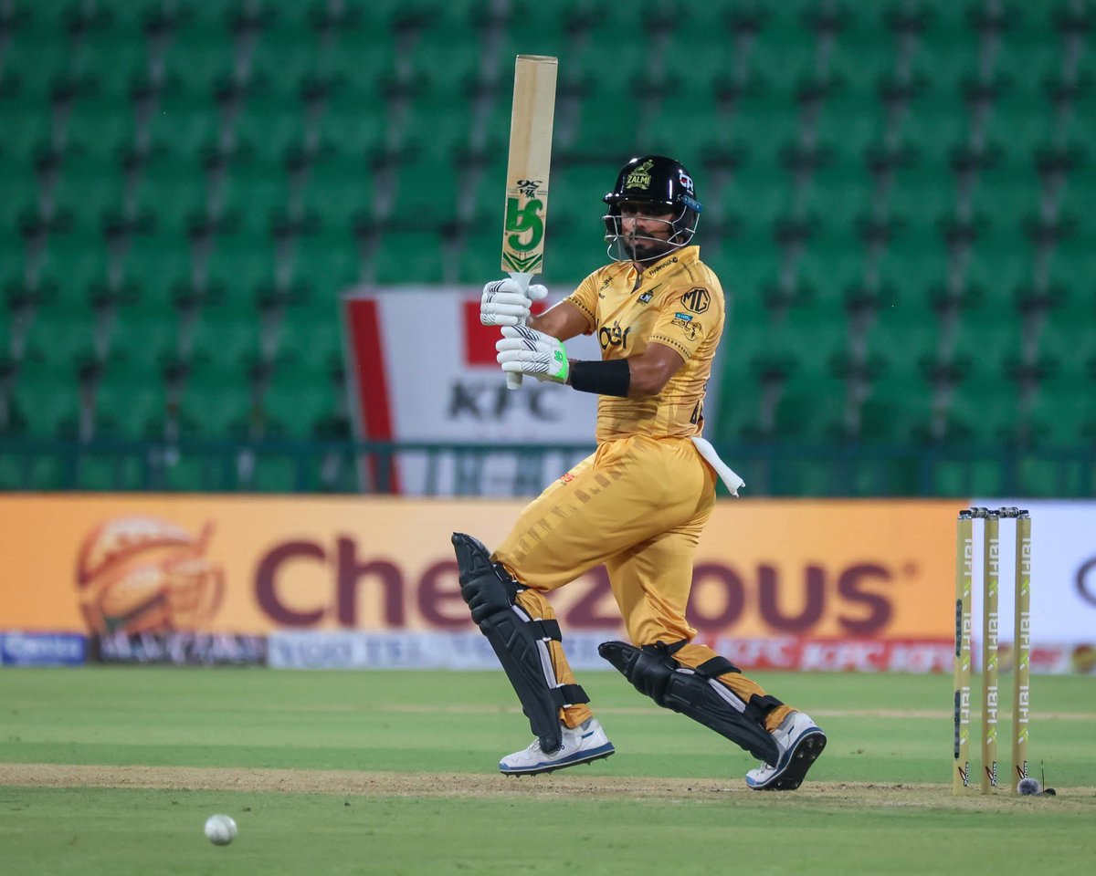 Alyan 🇵🇰 tweet media