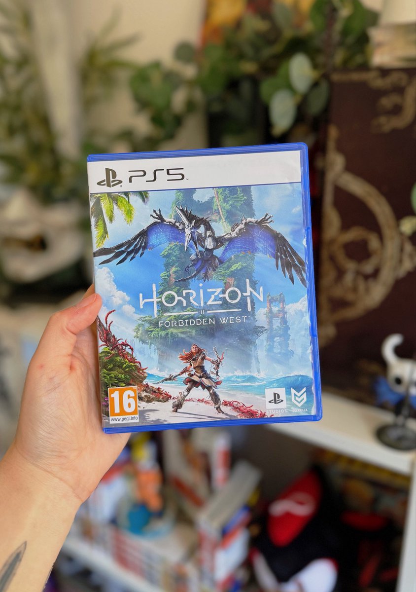 ✧･ﾟCait 🗡️ tweet media