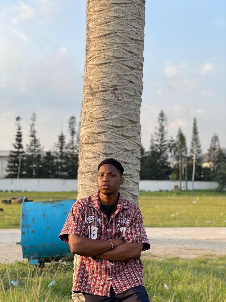 Romeo🌹 tweet media