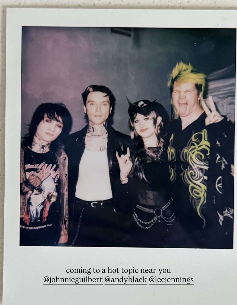 guilbertsgrave's tweet photo. so freaking cool omfggg https://t.co/o527CTkBxh