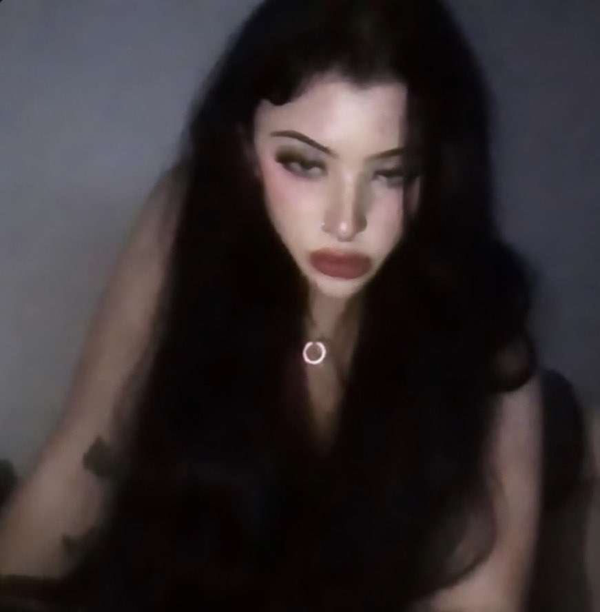 milly ♡’s 2tee 🐈‍⬛˚୨୧⋆｡˚ ⋆ tweet media