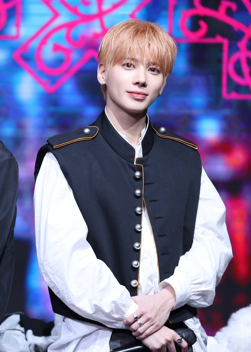 joyook tweet media