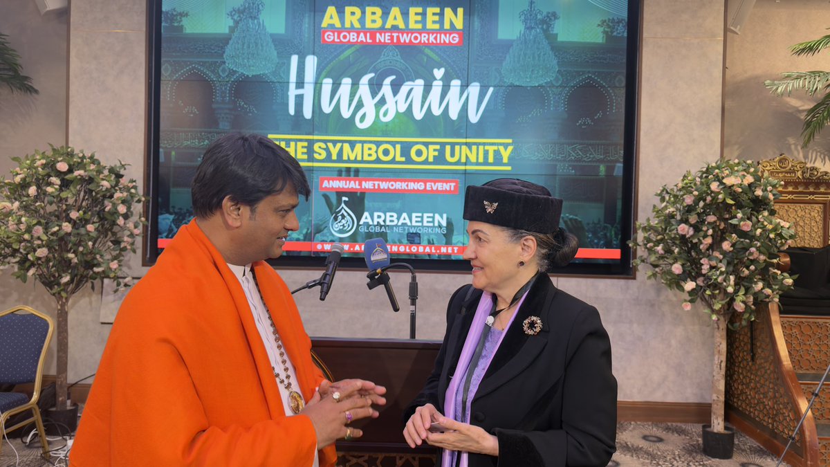 gurudevrkp's tweet image. Saturday, the 25th, an #interfaith community #engagement took place at Wembley. On behalf of #Community HH Shri #Rajrajeshwar Guruji, a message of #humanity was conveyed, and Guruji was honored with an Award from #Arbeen Global Network, joining numerous #community and faith