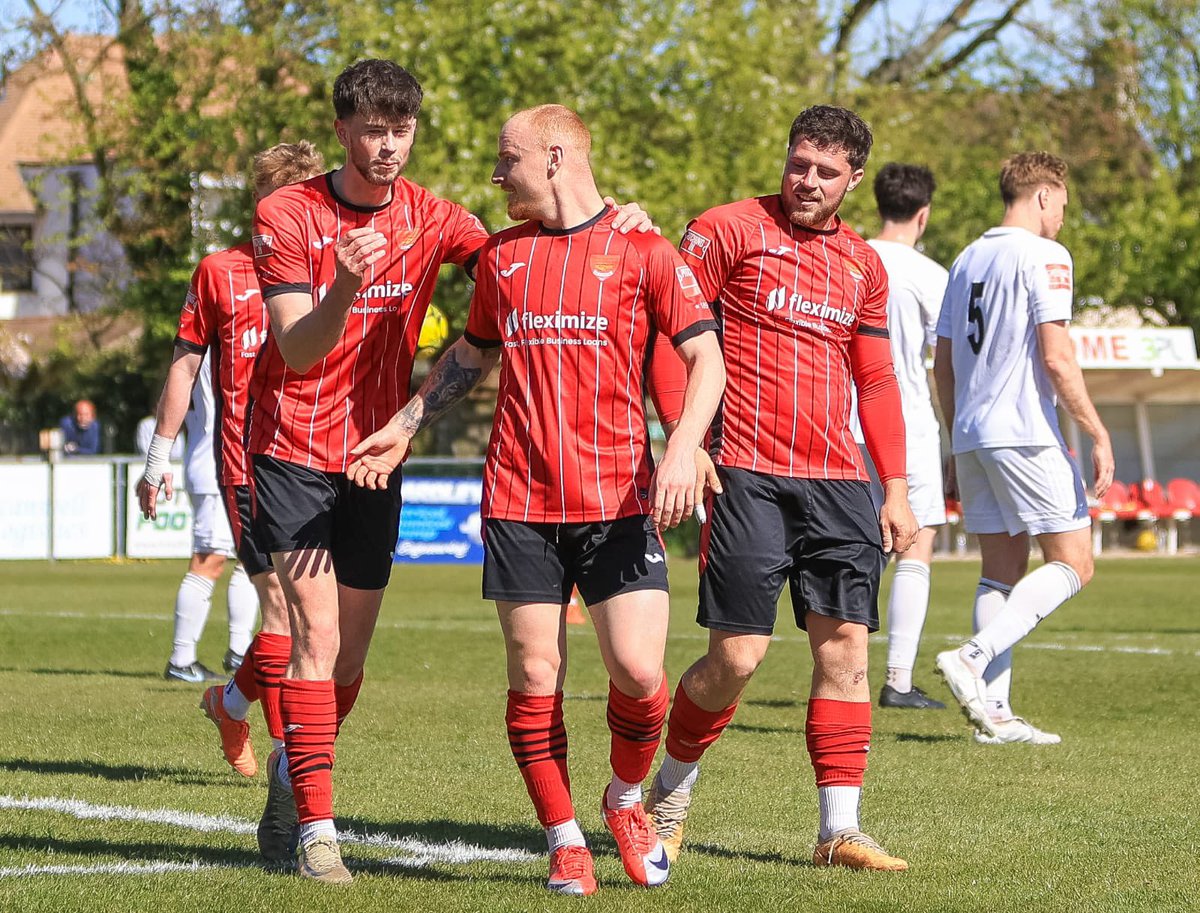 Felixstowe & Walton Utd FC tweet media