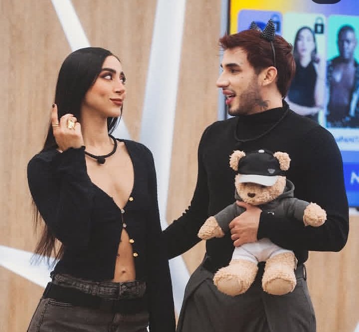 Dani 🦋 tweet media