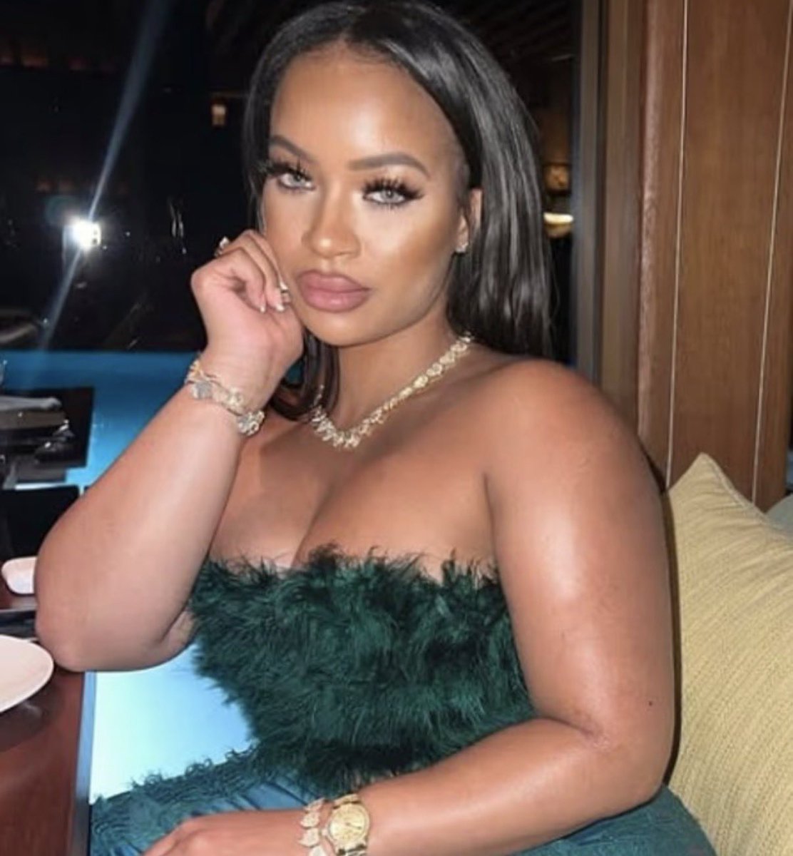 NotFarLeftAtAll's tweet image. A 32-year-old influencer has tragically died after being struck by a car driven by an X Factor finalist outside a Soho nightclub.

Klaudia Zakrzewska, 32, from Essex, was involved in a collision on Argyll Street in central London in the early hours of Sunday, April 19.
She was