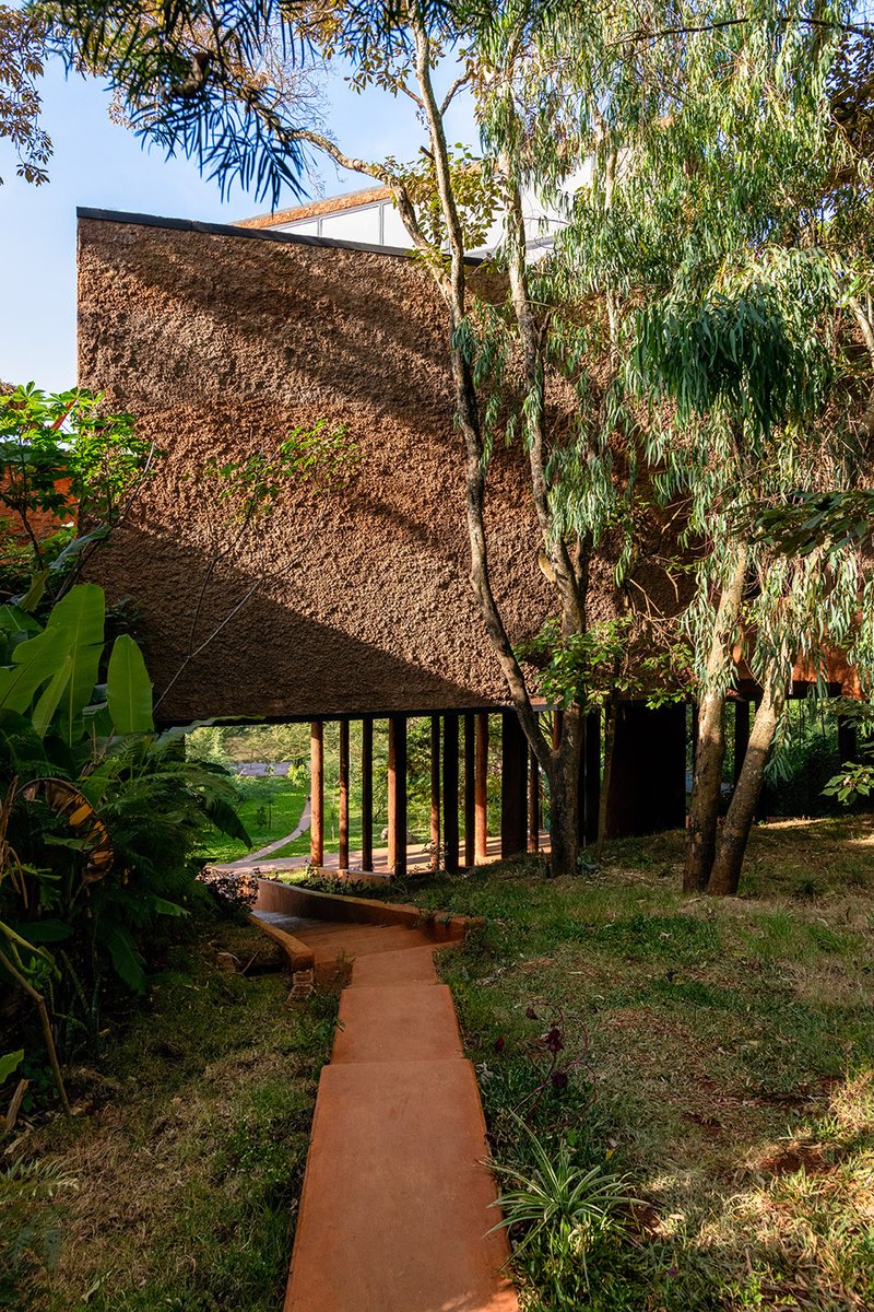 Kaloki Nyamai Studio by Adjaye Associates

Nairobi, Kenya 🇰🇪
