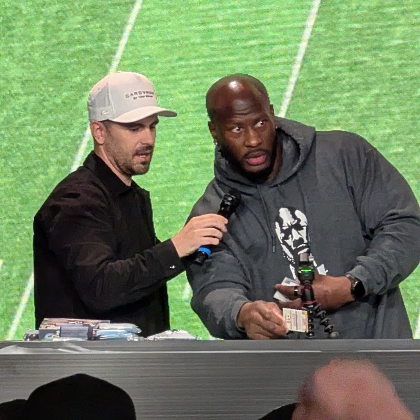 SCCTradingCards's tweet image. James Harrison ripped some 2025 Topps Chrome Football Packs live on stage earlier today! The crowd went NUTS with every pull! 

#HereWeGo #NFLDraft @Topps
